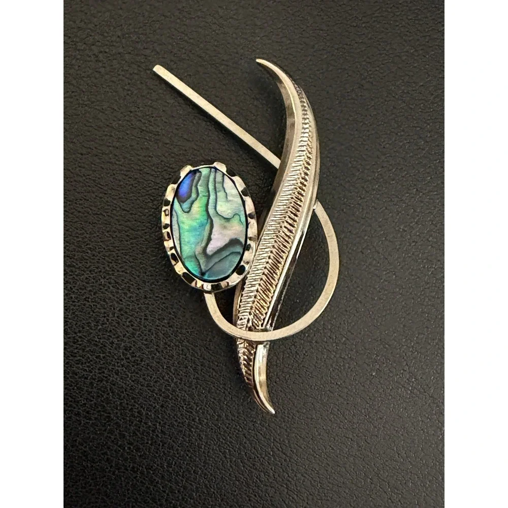 Vintage Brooch Mermaidcore Silver Tone
